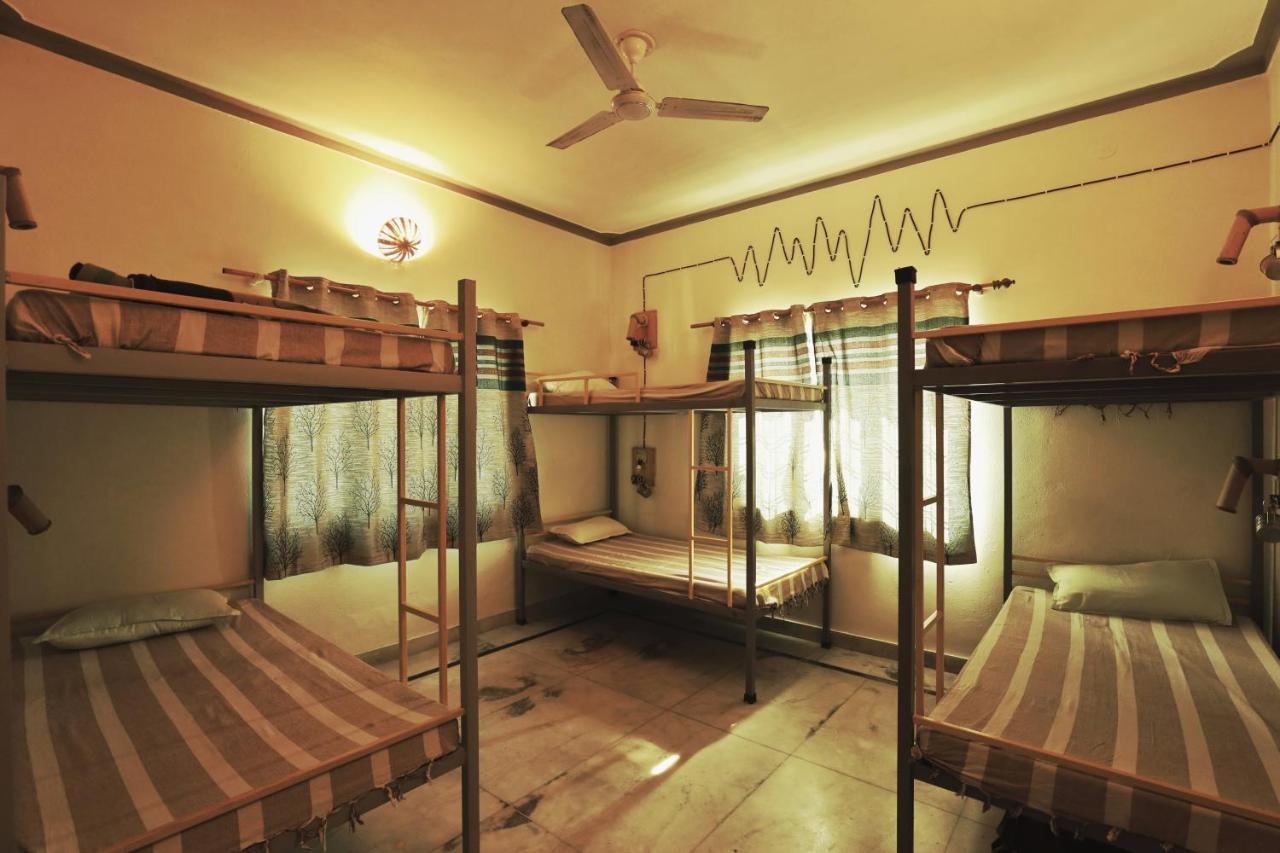 Sun N Soil Backpacker HostelLachhiwala エクステリア 写真